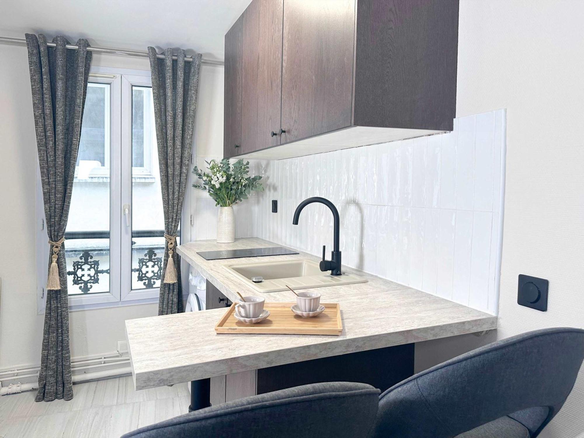 Cosy Hideaway Near Montparnasse Apartment Париж Екстериор снимка