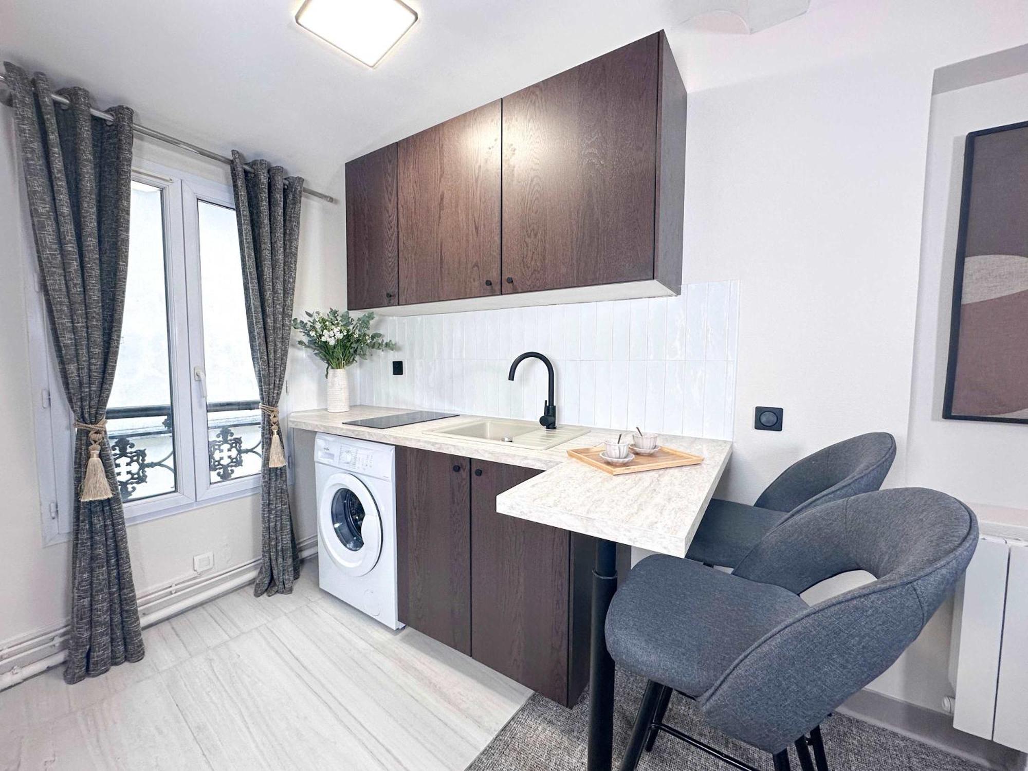 Cosy Hideaway Near Montparnasse Apartment Париж Екстериор снимка